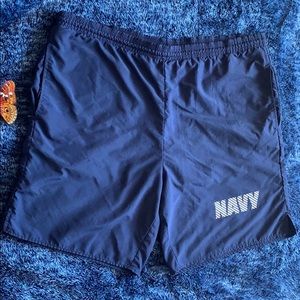 Navy short men